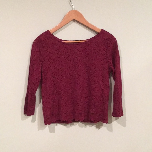 3 for $30 Forever 21 | Maroon Lace Crop Top Button - Picture 2 of 5